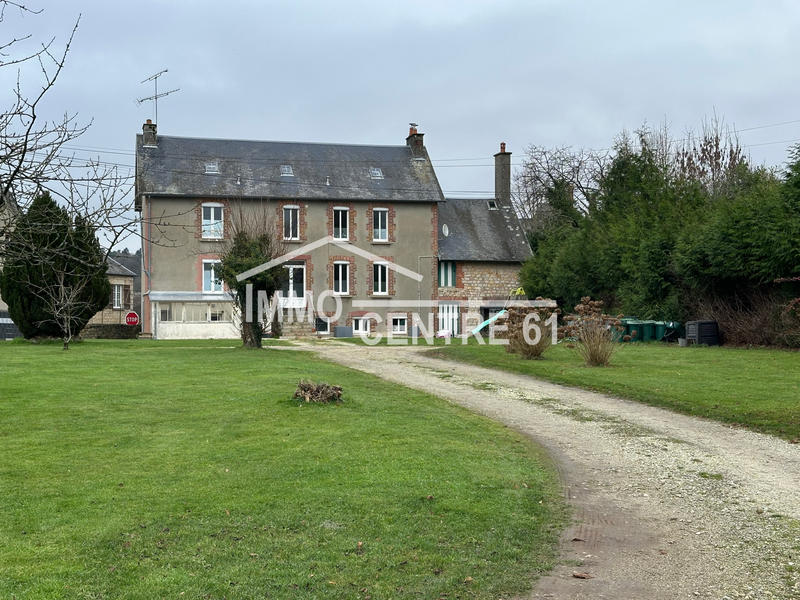 Maison - 185 m² - 6 pièces