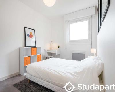 Chambre - 45 m² - 1 pièce