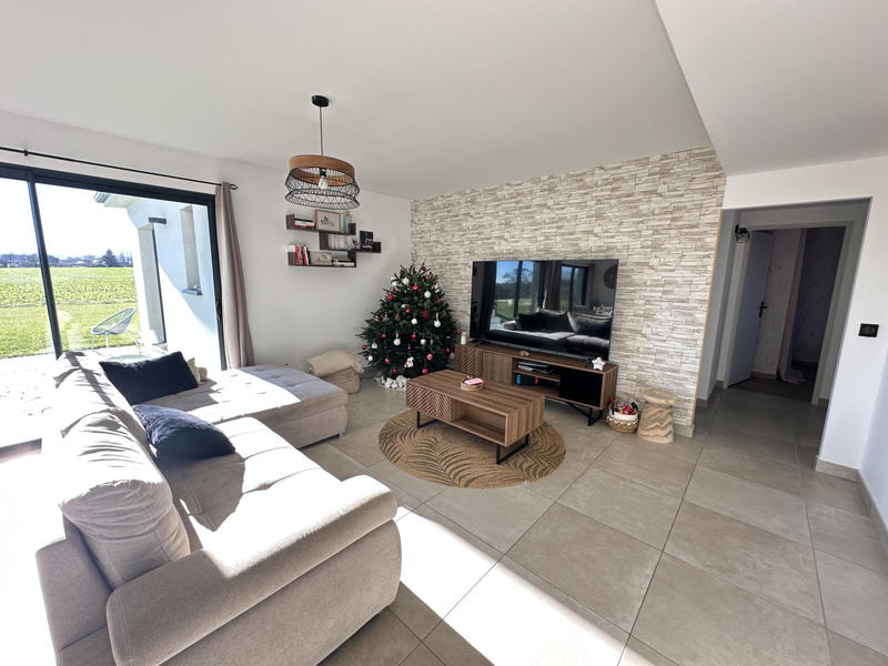 Maison - 137 m² - 7 pièces