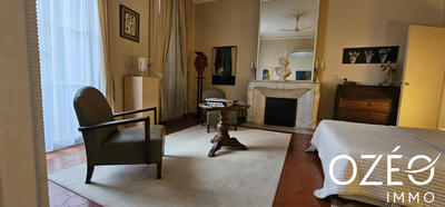 Appartement - 160 m² - 4 pièces