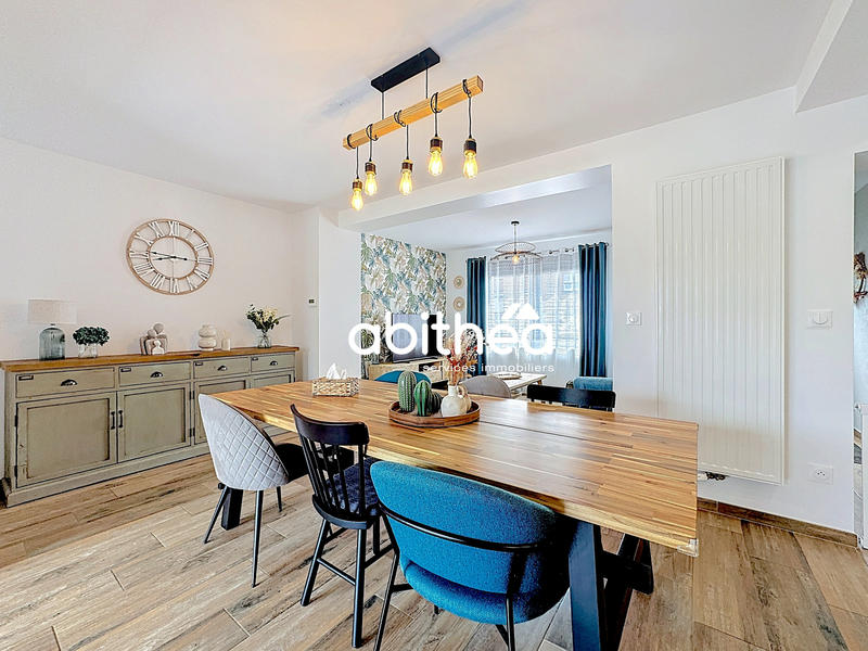 Maison - 95 m² - 4 pièces