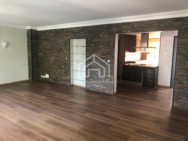 Appartement - 115 m² - 4 pièces