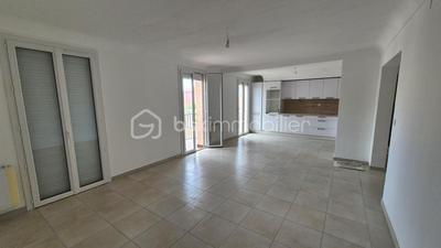 Appartement - 83 m² - 5 pièces