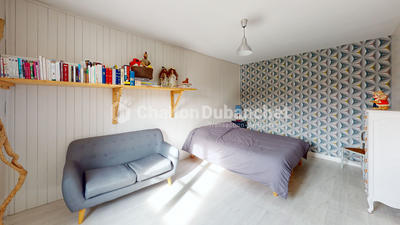 Maison - 215 m² - 10 pièces