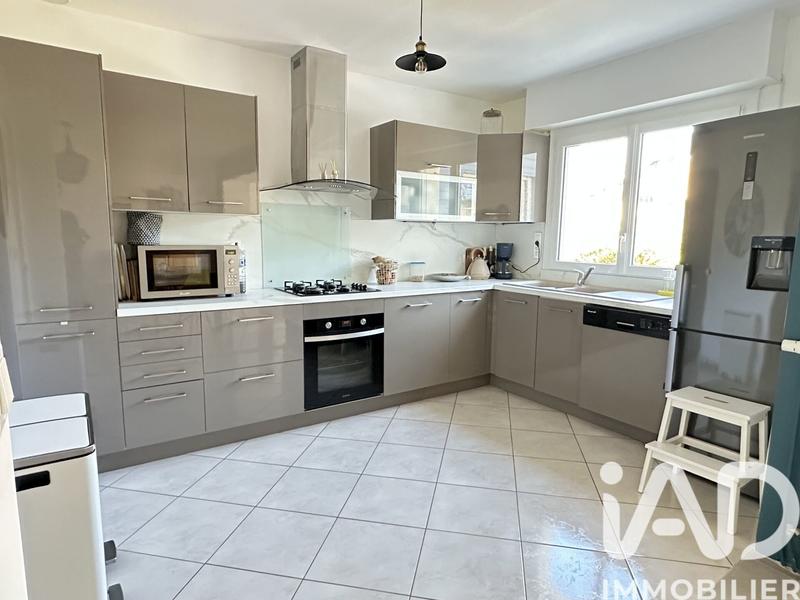 Maison - 139 m² - 6 pièces