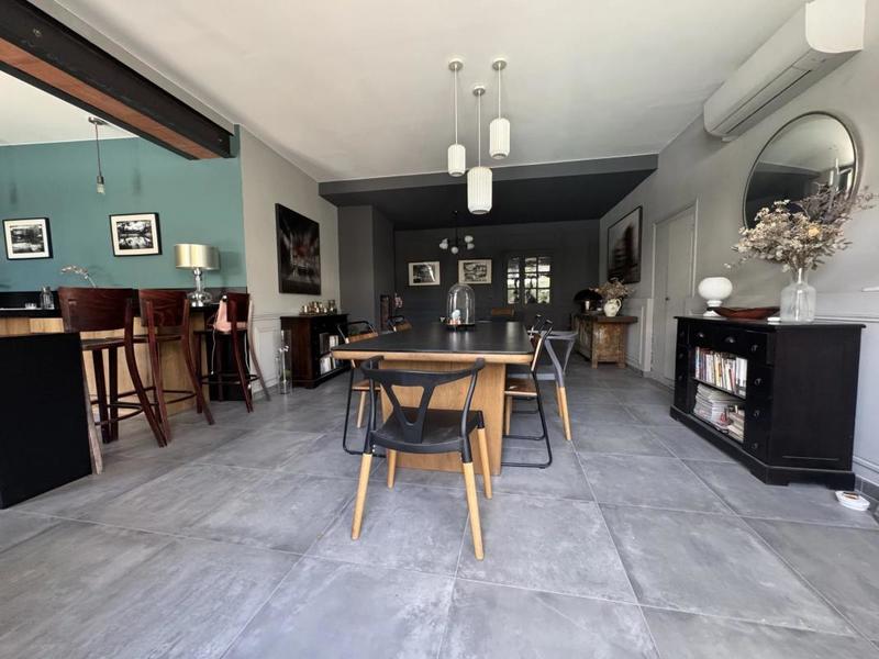 Maison de village - 400 m² - 12 pièces