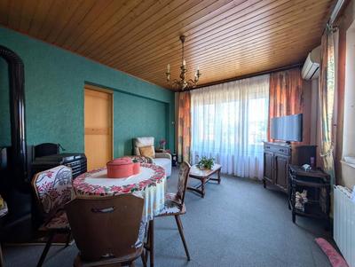 Maison - 121 m² - 6 pièces