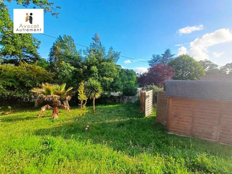 Maison - 128 m² - 7 pièces