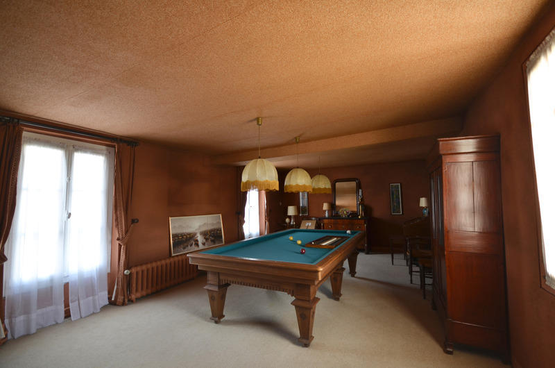 Maison bourgeoise - 400 m² - 17 pièces