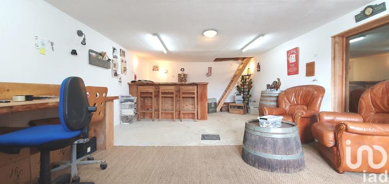 Maison - 150 m² - 8 pièces