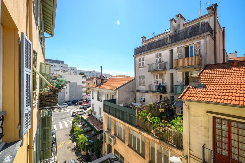 Appartement - 67 m² - 2 pièces