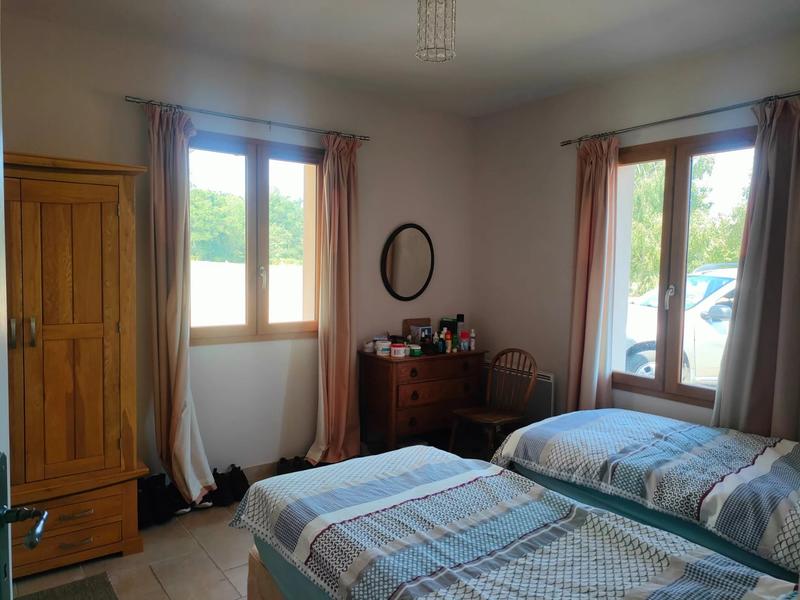 Maison - 243 m² - 9 pièces