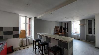 Immeuble - 136 m² - 3 pièces