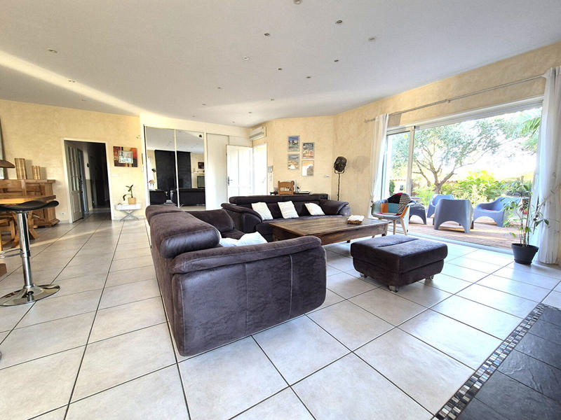 Maison - 140 m² - 4 pièces