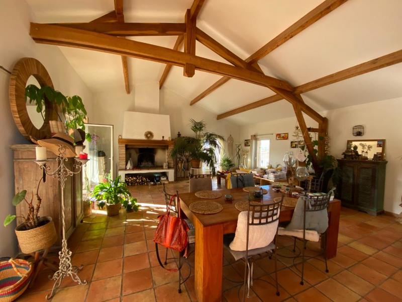 Maison - 122 m² - 4 pièces