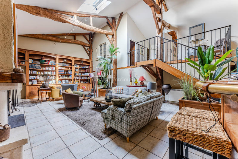 Maison - 500 m² - 14 pièces