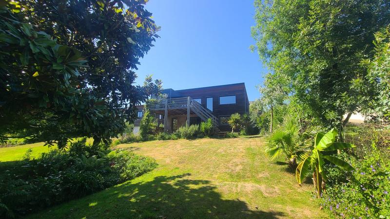 Maison de bois - 160 m² - 5 pièces