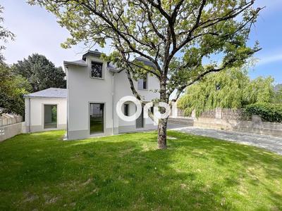 Maison - 136 m² - 5 pièces