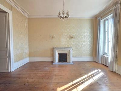 Maison - 192 m² - 8 pièces