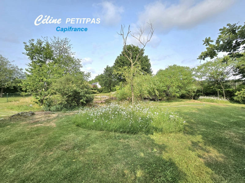 Terrain constructible - 1 240 m²