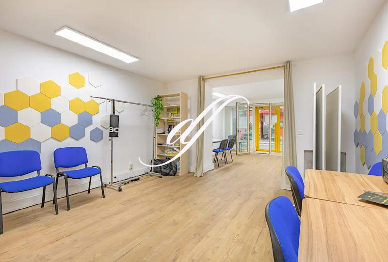 Local commercial - 88 m²