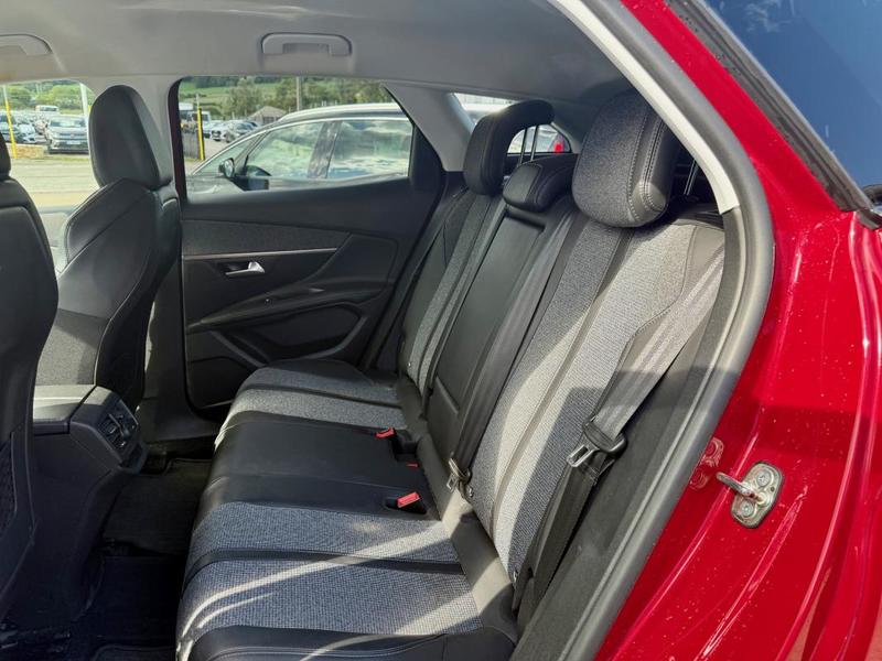 Peugeot 3008 Allure Bluehdi 120 Eat 1.6 120ch s&amp;S Eat6