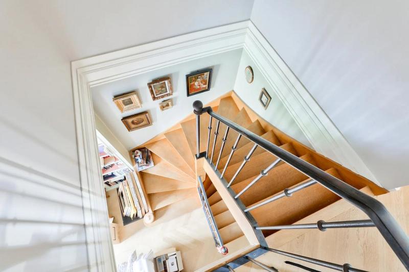 Maison - 196 m² - 5 pièces