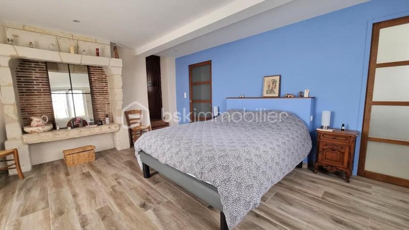 Maison - 225 m² - 8 pièces