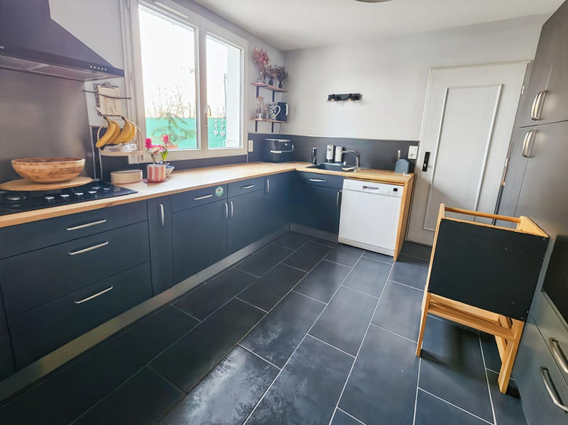 Maison - 103 m² - 5 pièces