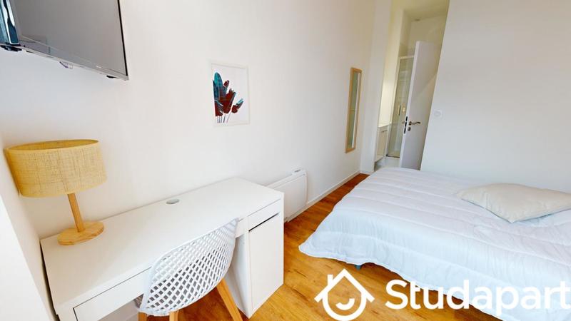 Chambre - 9 m² - 1 pièce