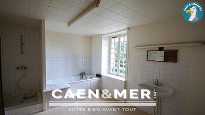 Demeure - 186 m² - 9 pièces