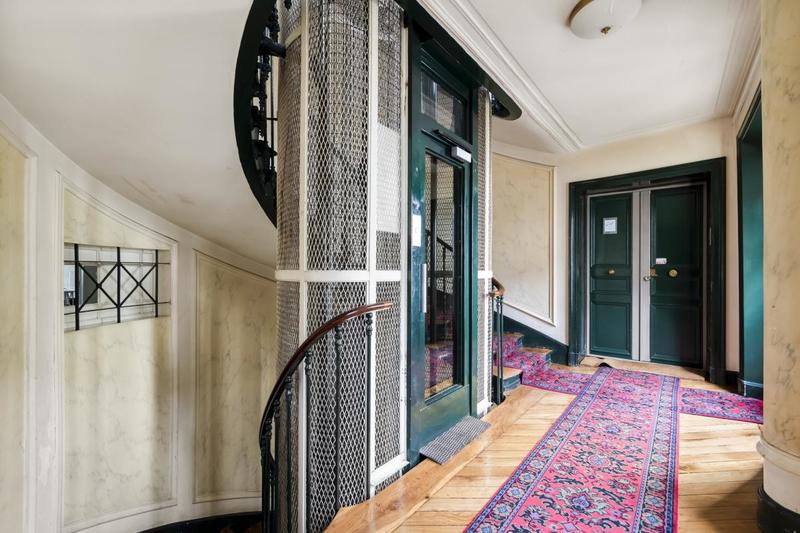 Bureau - 142 m² - 5 pièces