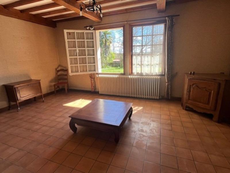 Maison - 216 m² - 8 pièces