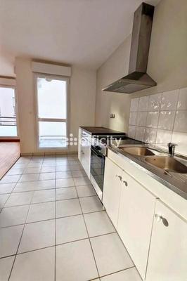 Appartement - 74 m² - 3 pièces