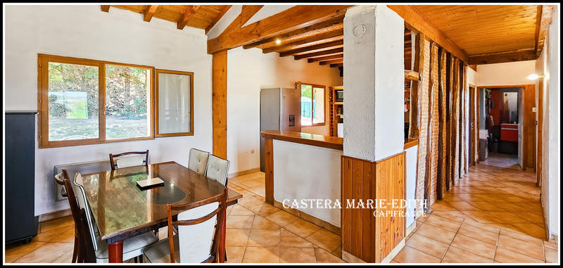 Maison - 111 m² - 5 pièces