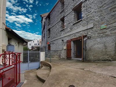 Maison - 86 m² - 5 pièces