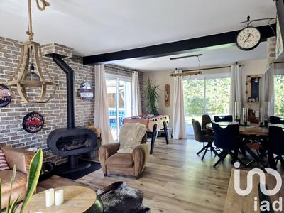 Maison - 140 m² - 7 pièces