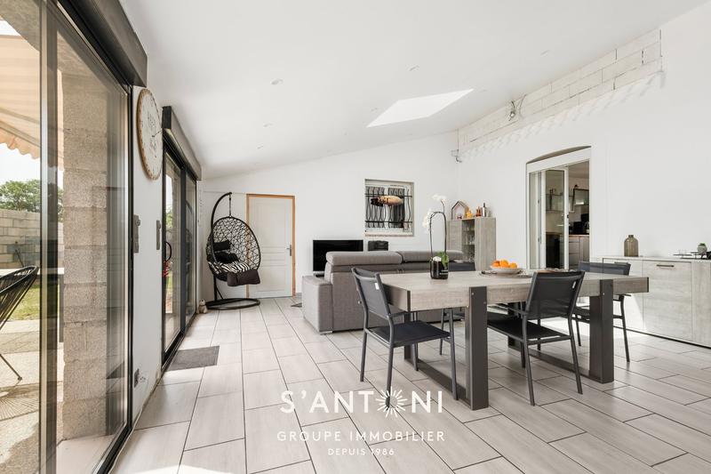 Maison - 174 m² - 4 pièces