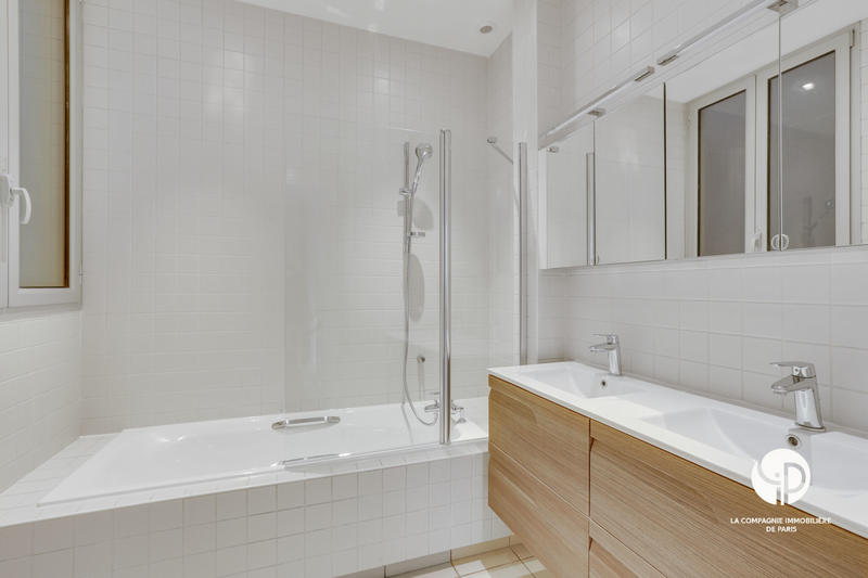 Appartement - 110 m² - 5 pièces