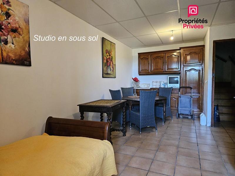 Maison - 145 m² - 6 pièces