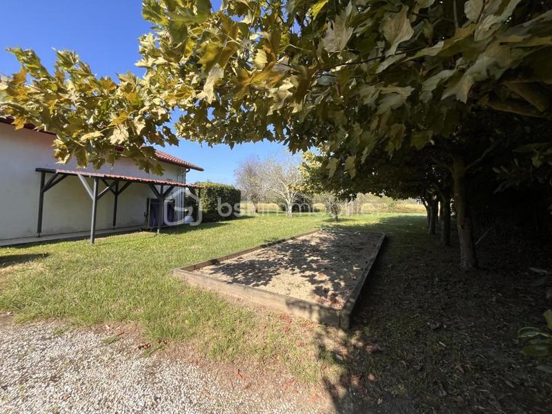 Maison en pierre - 280 m² - 9 pièces