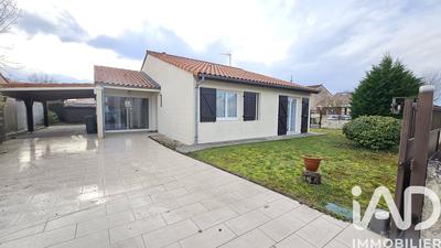 Maison - 95 m² - 3 pièces
