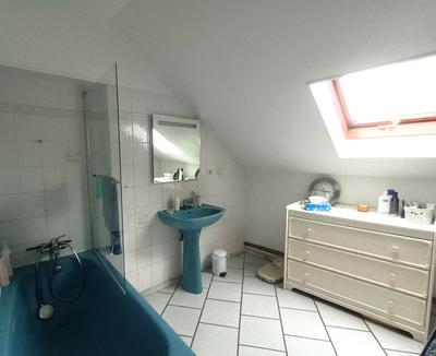 Maison - 137 m² - 6 pièces