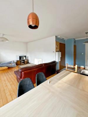 Appartement - 89 m² - 5 pièces