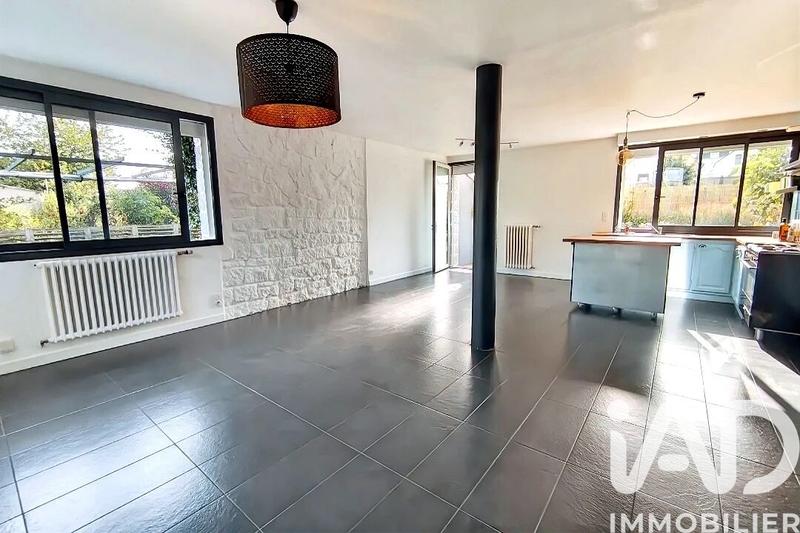 Maison - 94 m² - 4 pièces