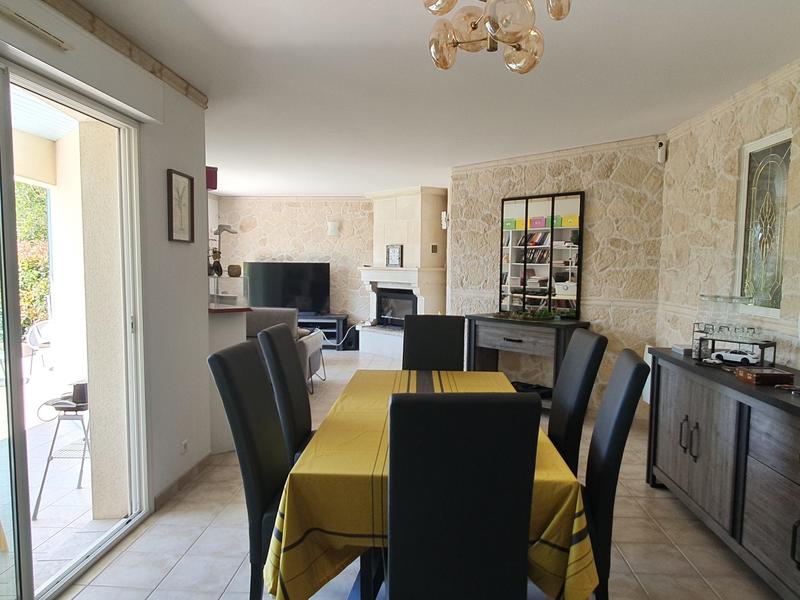 Maison - 130 m² - 4 pièces
