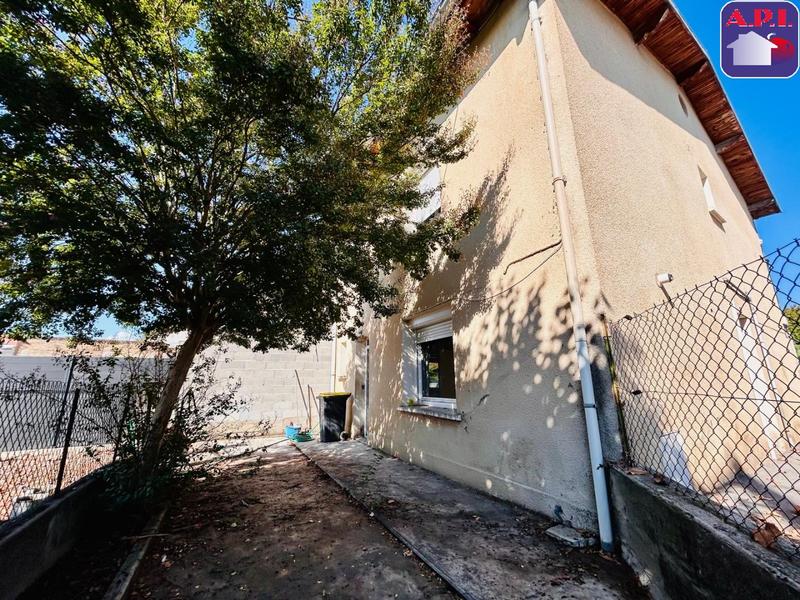 Maison - 106 m² - 7 pièces