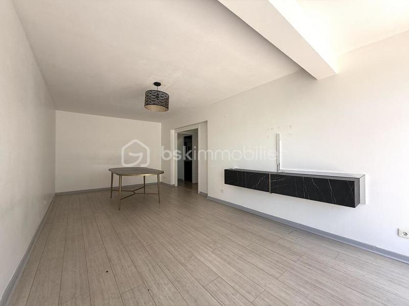 Appartement - 76 m² - 4 pièces