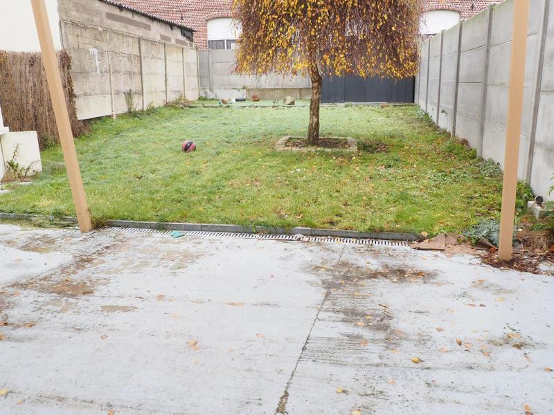 Maison - 99 m² - 4 pièces