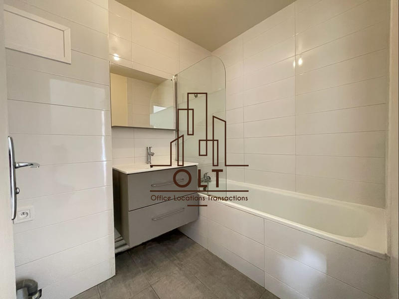 Appartement - 74 m² - 3 pièces